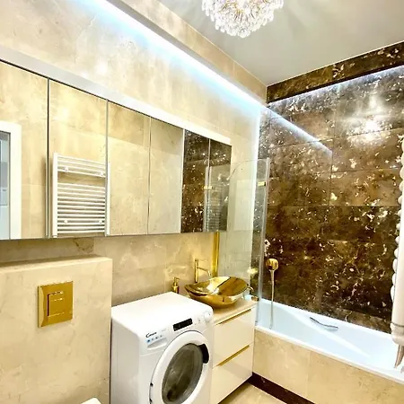 Old Town Wind Rose- Luxury Gdansk- Granaria Apartment
