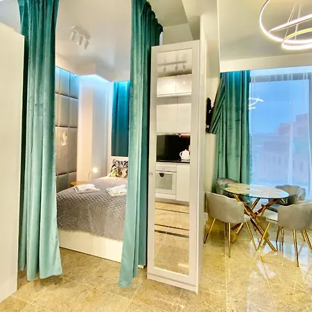 Old Town Wind Rose- Luxury Gdansk- Granaria Apartment Danzig