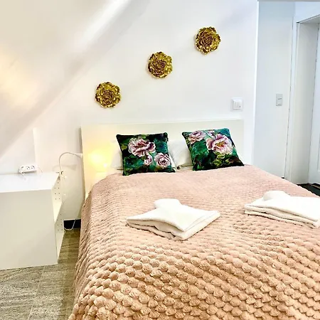 Old Town Wind Rose- Luxury Gdansk- Granaria Apartment *